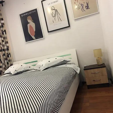 דירה Garsoniera Relax Drumul Taberei
