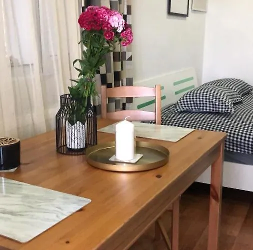 Appartamento Garsoniera Relax Drumul Taberei *