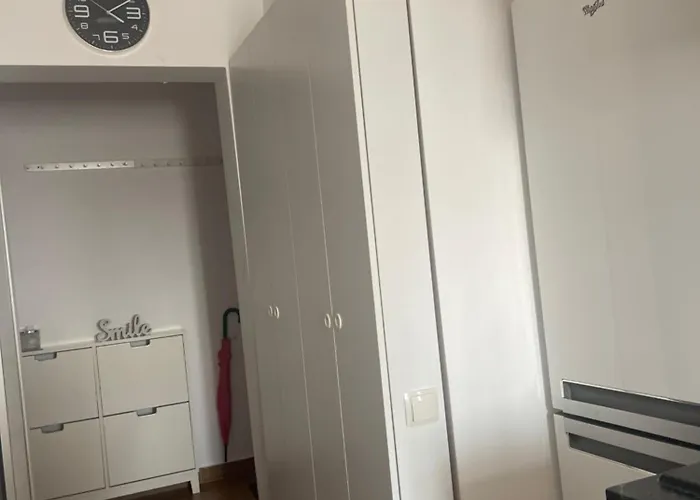 Апартаменти Garsoniera Relax Drumul Taberei Бухарест