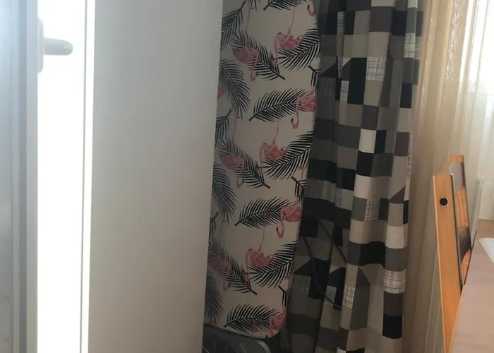 Garsoniera Relax Drumul Taberei Апартаменти Бухарест