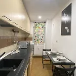 Garsoniera Relax Drumul Taberei Apartmán Bukurešť
