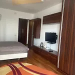 Garsoniera Relax Drumul Taberei Apartmán *