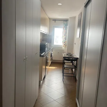 Garsoniera Relax Drumul Taberei Apartmán Bukurešť