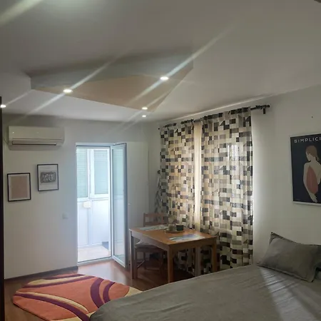 Appartamento Garsoniera Relax Drumul Taberei *